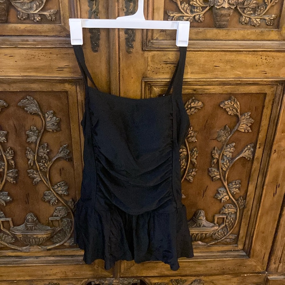 NWOT Black Ruched Swim Dress size Large